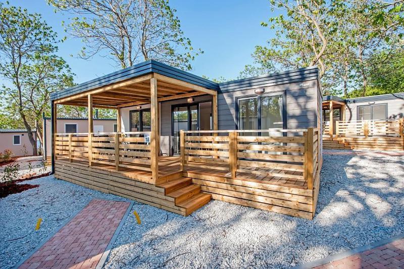 Eurocamp Mobile Homes At Campsite Puntica フンタナ エクステリア 写真