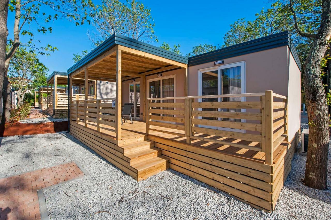 Eurocamp Mobile Homes At Campsite Puntica フンタナ エクステリア 写真